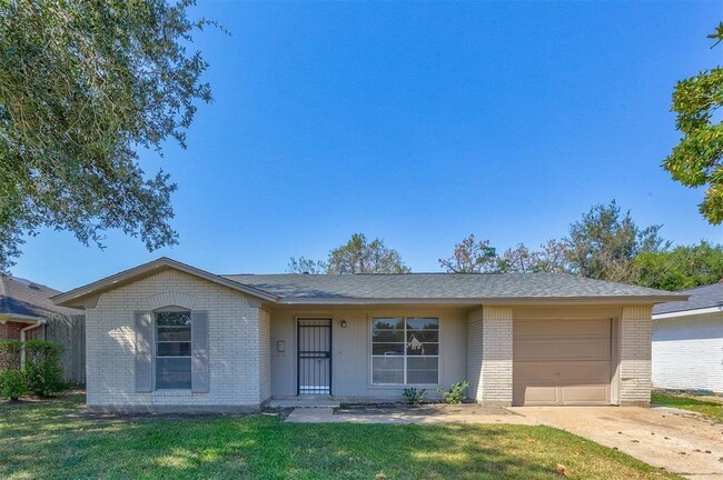 Building Photo - 12938 S Coast Dr