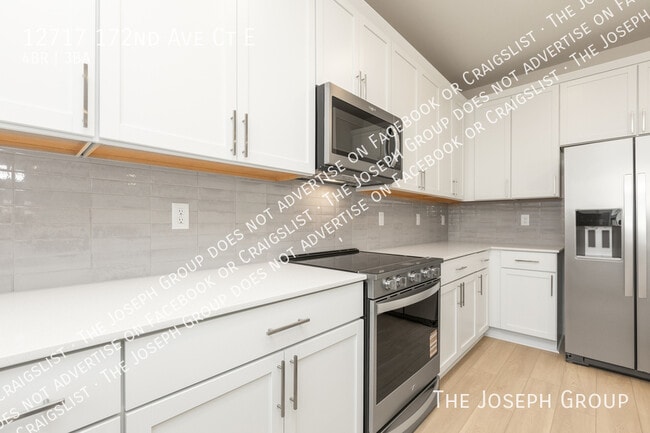 Building Photo - 12717 172nd Ave Ct E