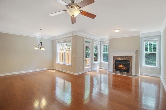 Building Photo - 2147 Yancy Ln