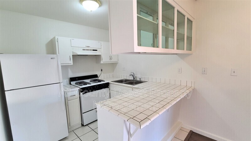 Building Photo - 74390 Alessandro Dr