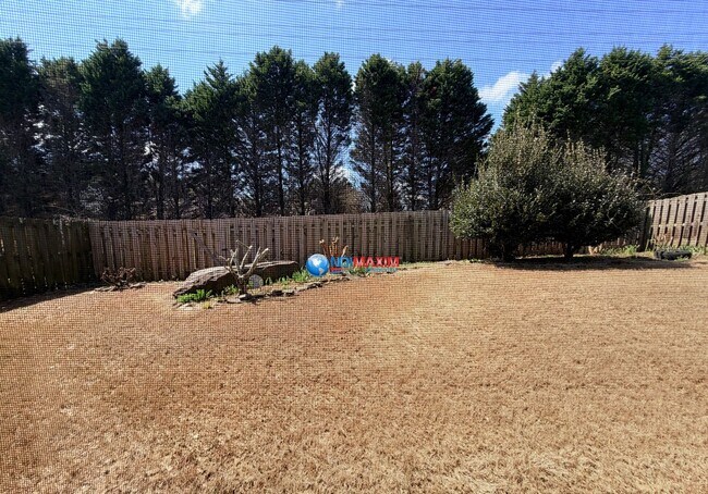 Building Photo - Very nice ranch in the BROOKWOOD cluster in Snellville