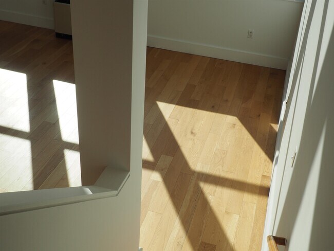 Building Photo - 50 Dey St