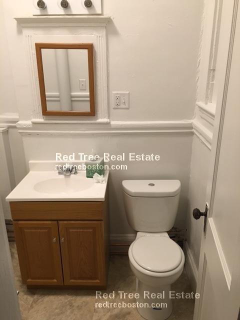 Building Photo - 1334 Commonwealth Ave