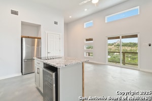Building Photo - 462 Ledgeview Dr