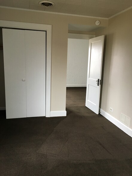 Two bedroom - 4606 Old Grand Ave