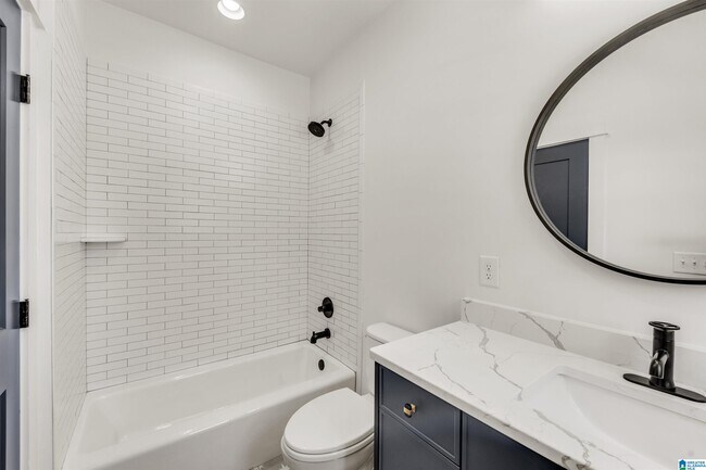 Building Photo - 4115 4th Ave S