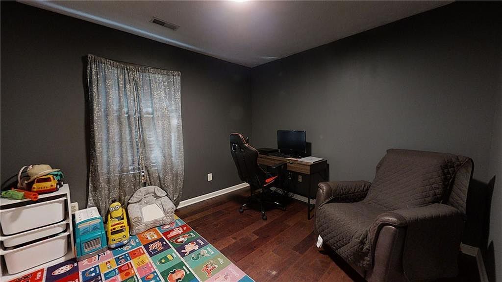 Building Photo - 1527 Country Pointe Dr