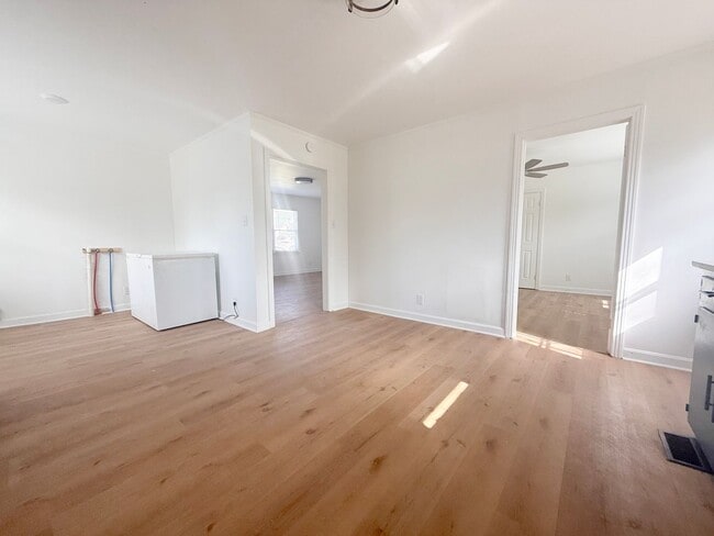 Building Photo - Pet-Friendly 3-Bedroom Home with Fenced Yard & Large Deck Near Downtown Livingston