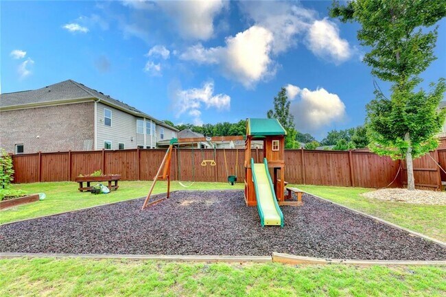 Building Photo - 6035 Ashborough Park