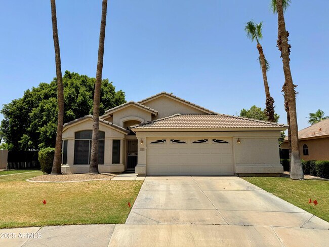Primary Photo - 4680 S Greythorne Way