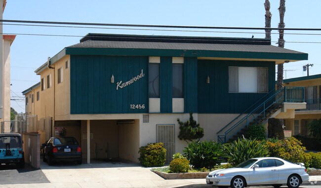 Building Photo - 12456 Culver Blvd