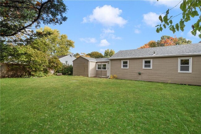Building Photo - 111 Missouri Dr