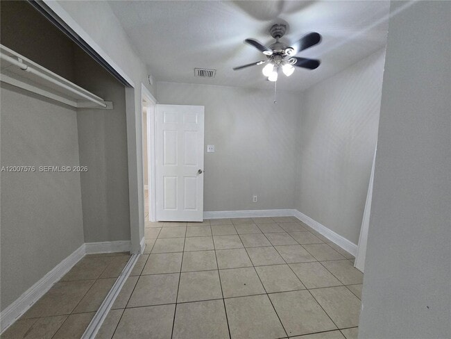 Building Photo - 2348 NW 15th St