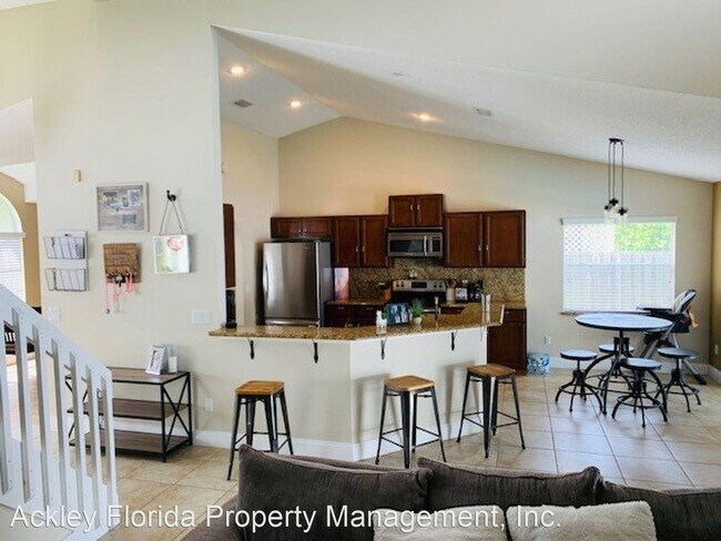 Building Photo - 3465 Fox Hollow Dr