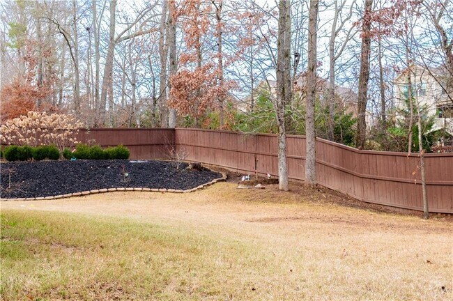 Building Photo - 4865 Alexandria Ave