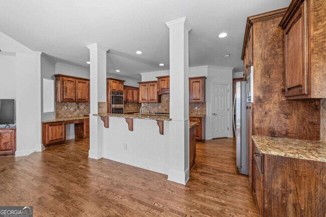 Building Photo - 1475 Boomer Cir