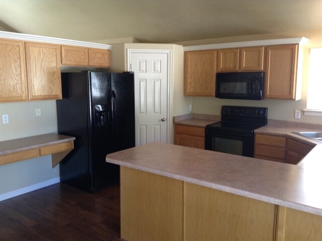 Building Photo - 3534 Newland Loop