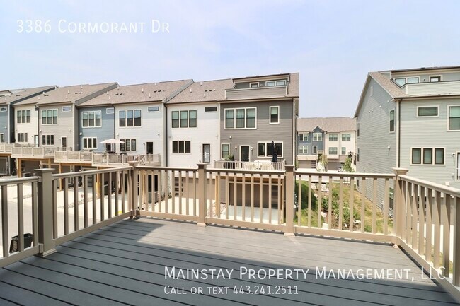 Building Photo - 2022 New Construction Townhome in Watershe...