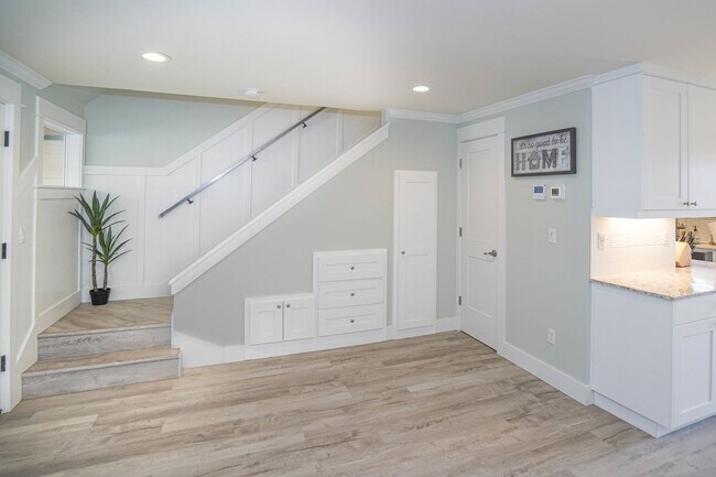 Interior Photo - The Rapids on Portland