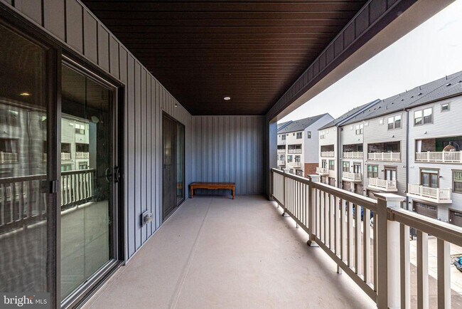 Building Photo - 2753 Velocity Rd