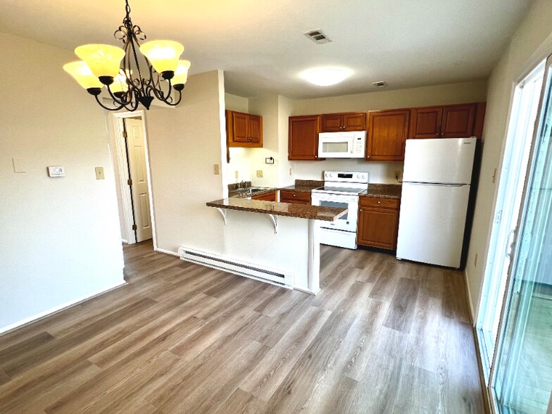 Building Photo - 167 Stonegate Dr