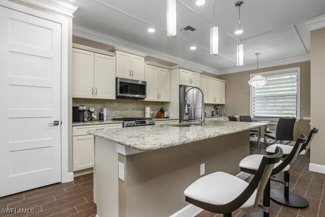 Building Photo - 16309 Winfield Ln