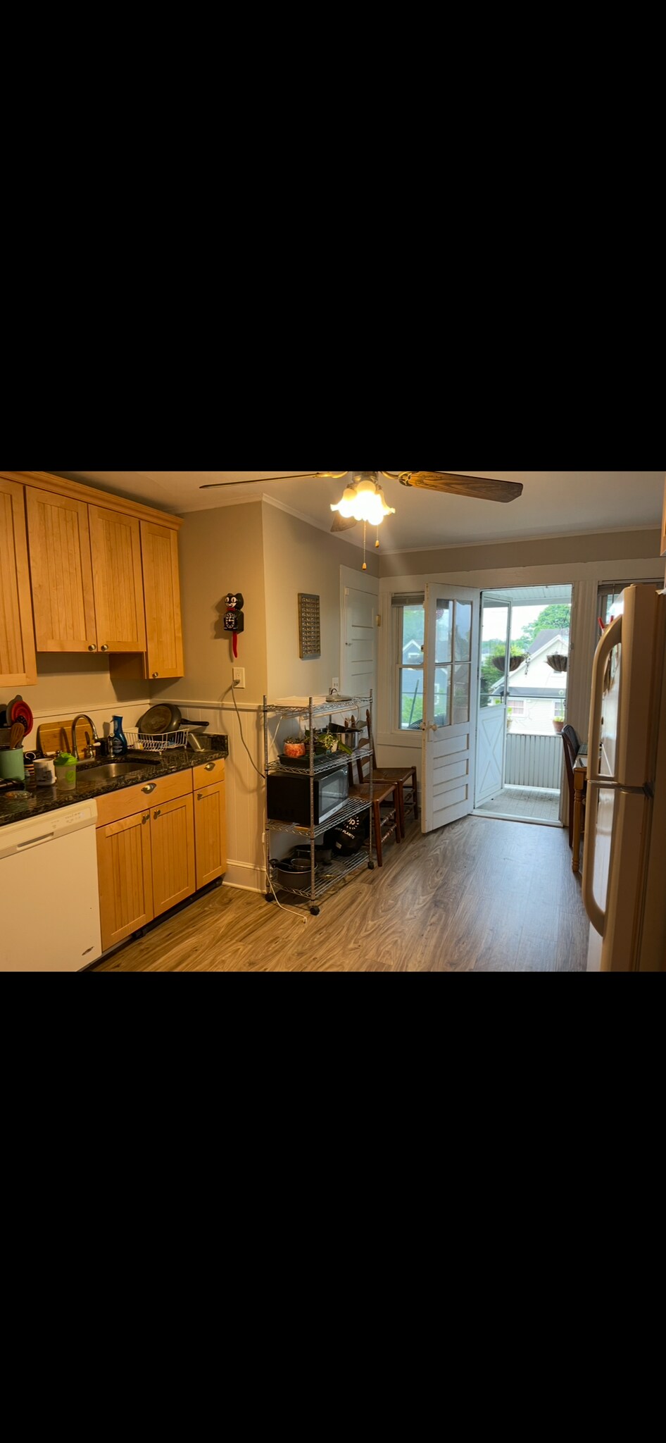 Building Photo - 29 Bungalow Ave