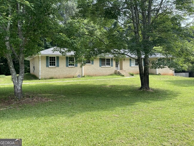 Primary Photo - 135 Bruce Ln
