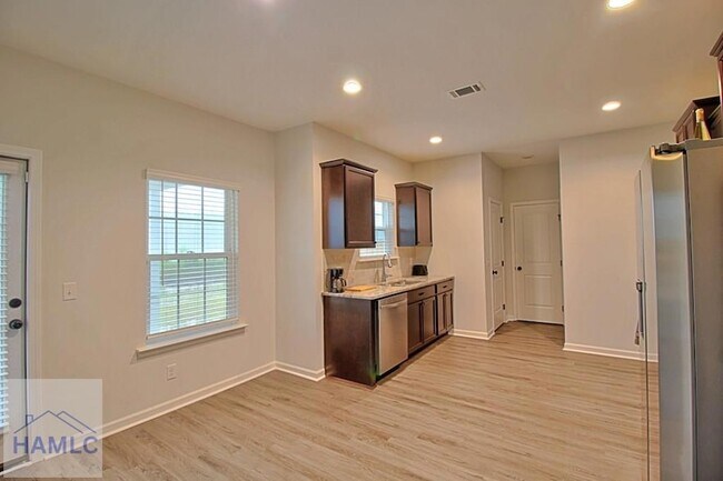 Building Photo - 1033 Turpentine Trl