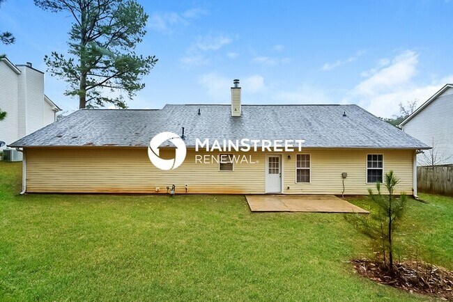 Building Photo - 3 Bedroom Pet-Friendly Home in COVINGTON, GA with Main Street Renewal