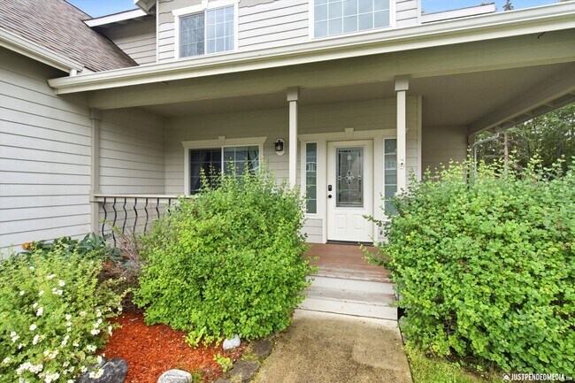 Building Photo - 13259 Rosser Dr