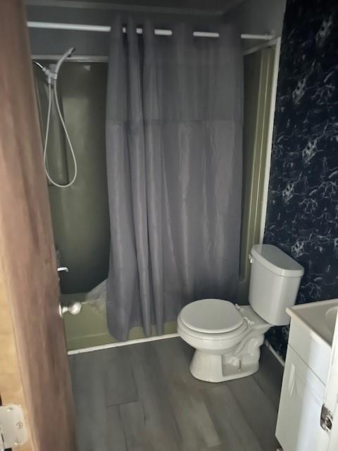 Building Photo - 3030 Mangum Dr