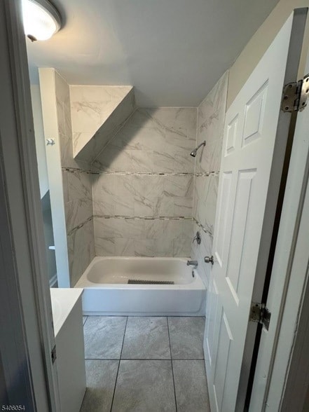 Building Photo - 195 N 11th St