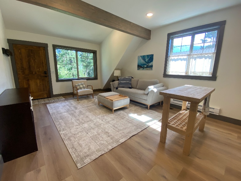 Building Photo - 61 Cedar Pointe Lp