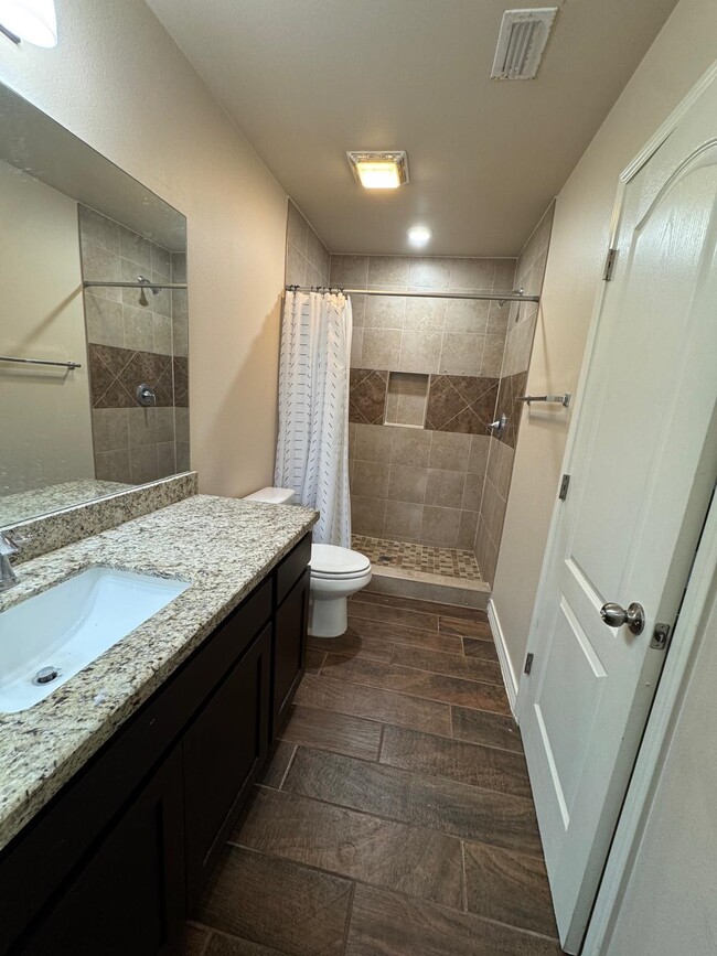 Building Photo - 1507 Port Texas Dr