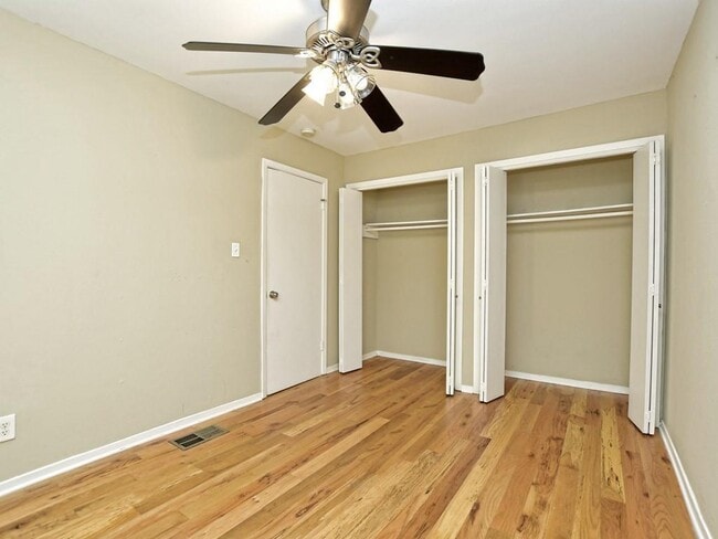 Building Photo - 604 Franklin Blvd