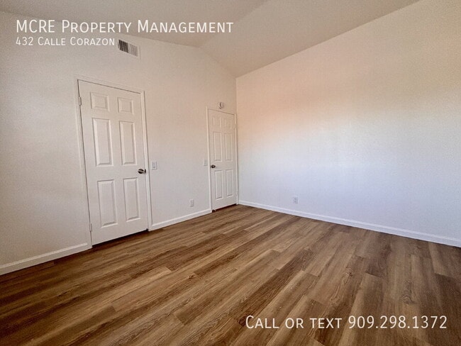 Building Photo - 432 Calle Corazon