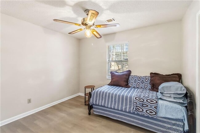 Building Photo - 1501 Colt Ridge Ln SE