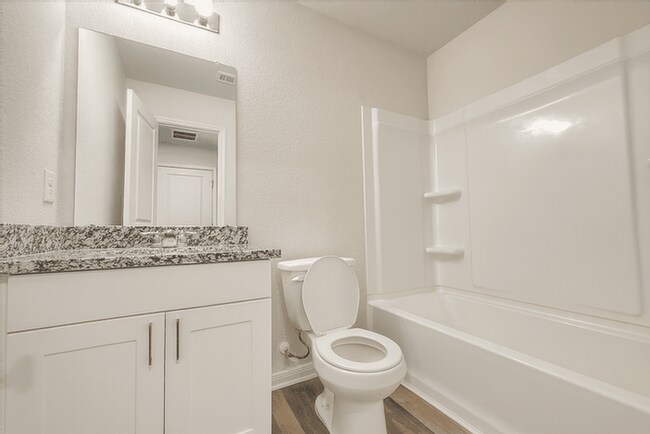 Building Photo - 15535 Taylorcrest Dr