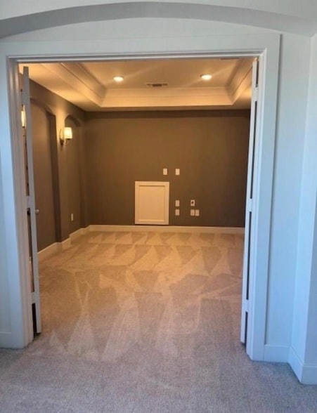 Building Photo - 113 Andrew Duvalt Cv