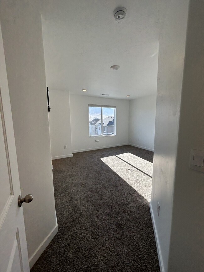 Building Photo - 3964 N Wildcat Ln