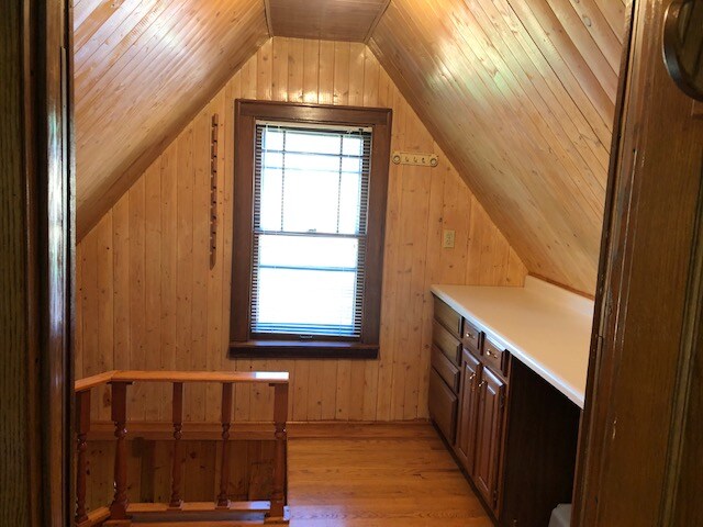 Building Photo - 512 W Wing St