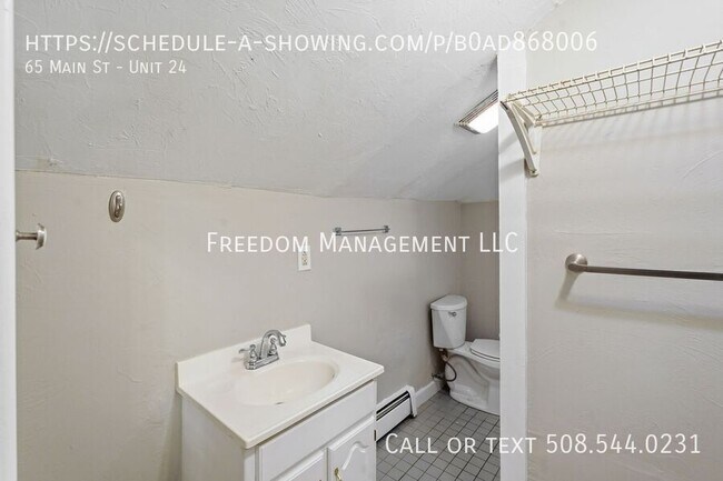 Building Photo - 65 Main St