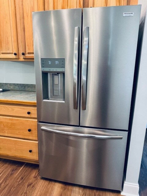 Building Photo - 50 Grove End Rd