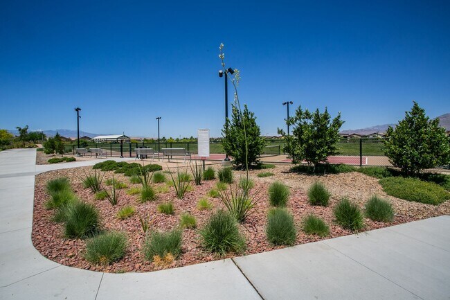 Building Photo - Beautiful Home in Valley Vista Available S...