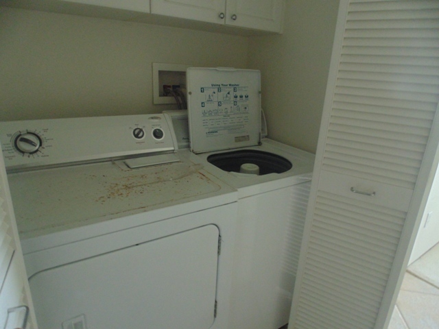 Building Photo - 4 Bedroom / 3 Bath House in The Islands Ga...
