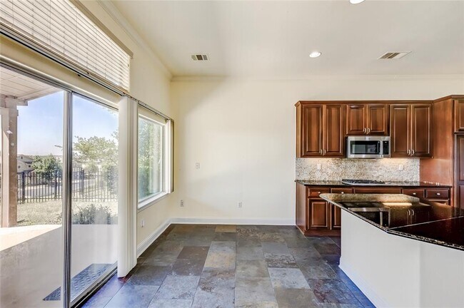 Building Photo - 7313 Lookout Bluff Terrace