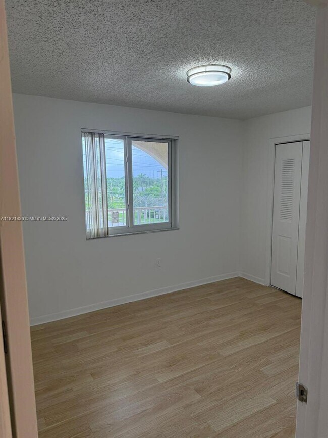 Building Photo - 7010 NW 186th St