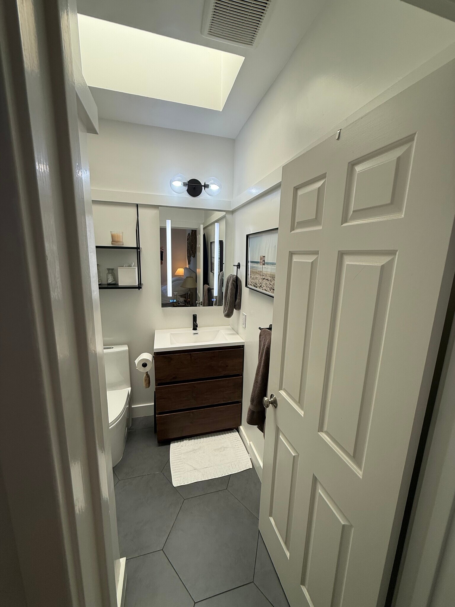 Master Bathroom - 2185 Bush St
