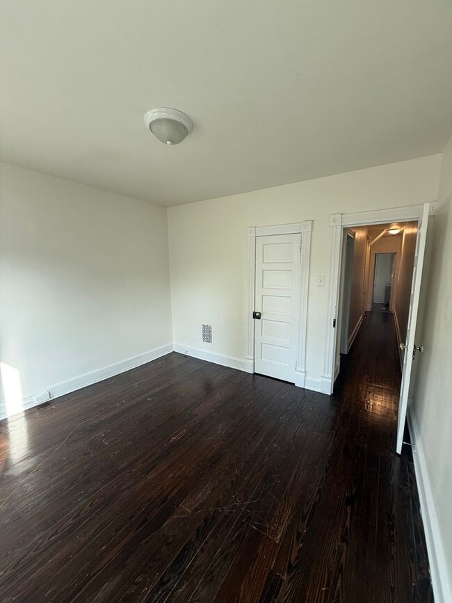 Building Photo - 62-64 Wayside Avenue